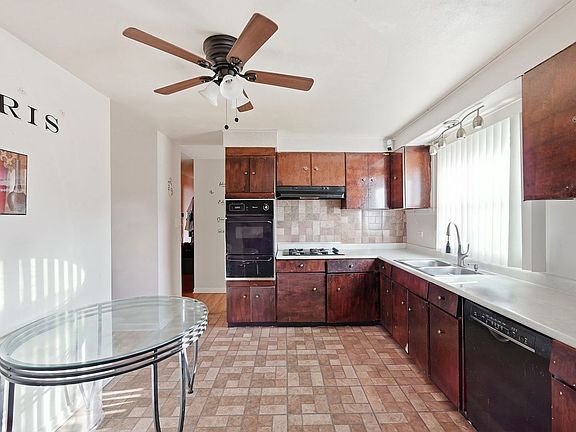 5th image of 2615 Turtle Creek Dr
