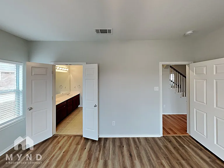 307 Susan Way — Photo 20