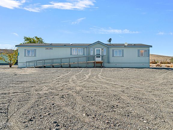 2nd image of 4745 Skyline Dr