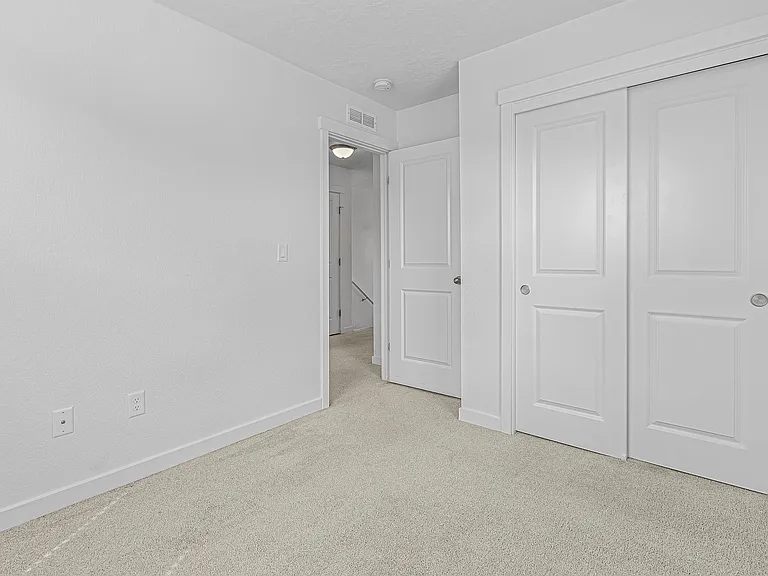 5987 S Jessenia Ln — Photo 36