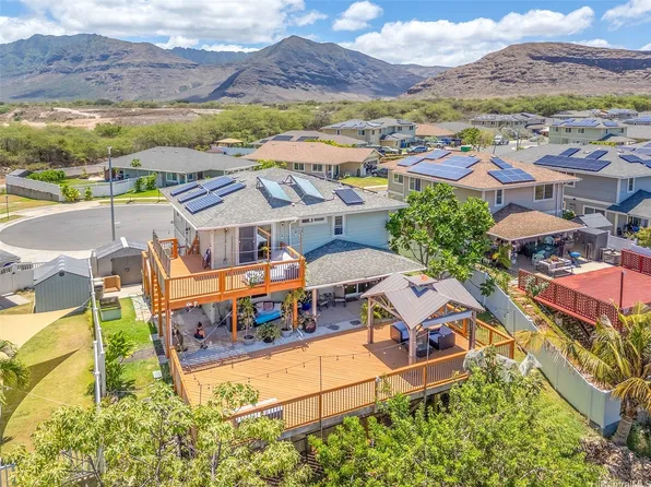 87-1577 Mokila St, Waianae, HI 96792