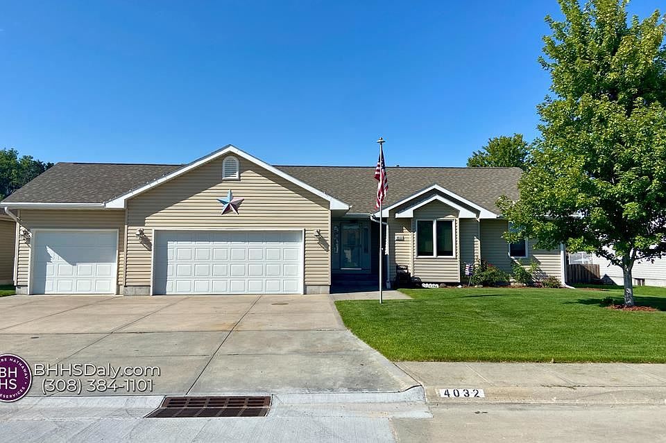 1st image of 4032 Craig Dr