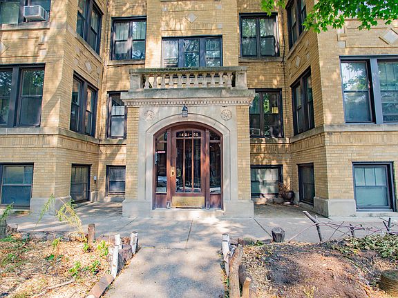 2nd image of 1400 W Elmdale Ave APT 3E