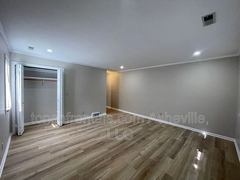 115 Bent Tree Dr #4 — Photo 10