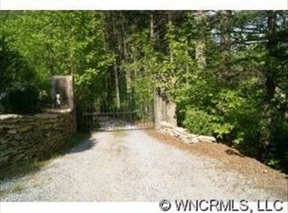 6565 Silversteen Rd, Lake Toxaway, NC 28747