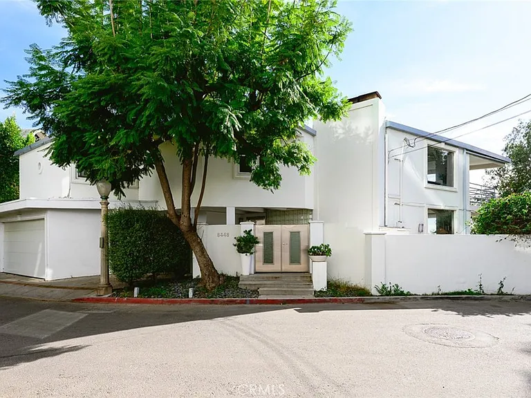8448 Franklin — Photo 36