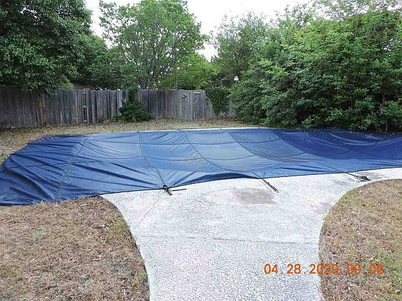 4th image of 7204 NW Cherry Cir