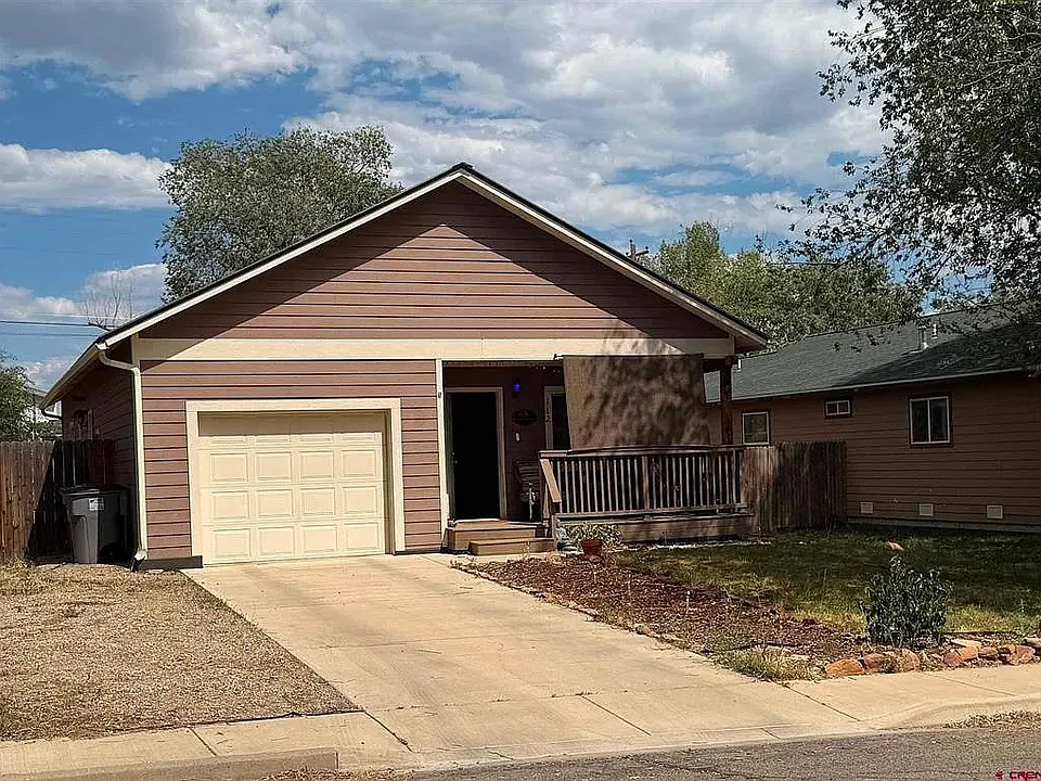 112 S Harrison St