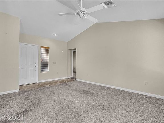 3rd image of 8609 Linderwood Dr
