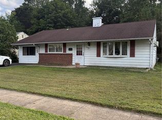 12 Stony Rd, Edison, NJ 08817