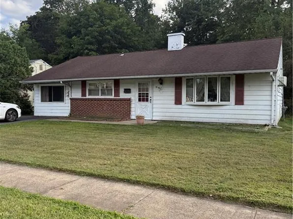 12 Stony Rd, Edison, NJ 08817