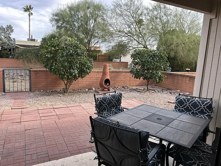 230 N Calle Acuarela — Photo 18