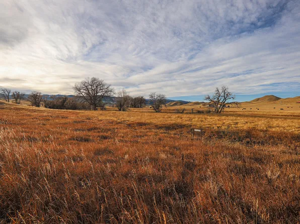 68 High Camp Ln, Buffalo, WY 82834