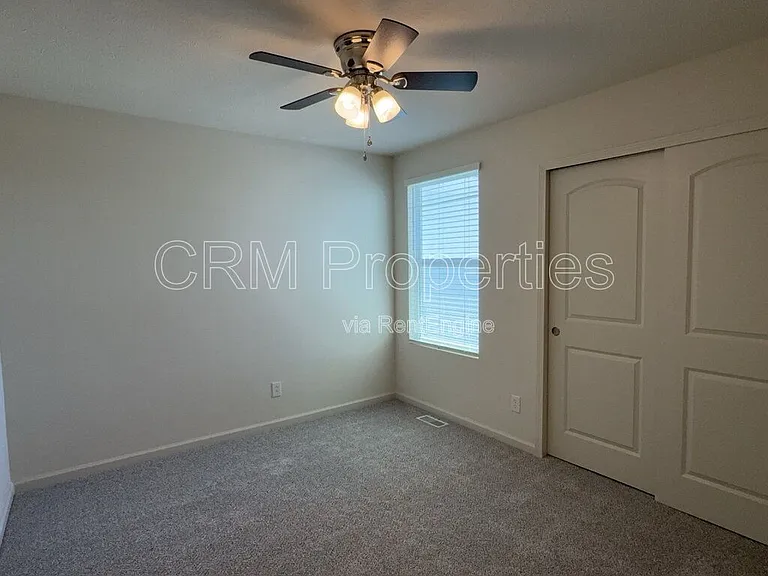 7264 Selah Ln — Photo 16