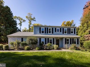 902 Radnor Rd, Wayne, PA 19087