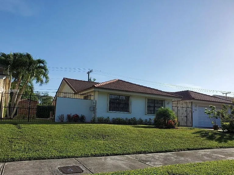 11405 SW 112th Ter — Photo 4
