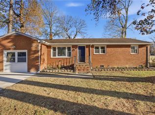 3813 Magnolia Dr, Portsmouth, VA 23703