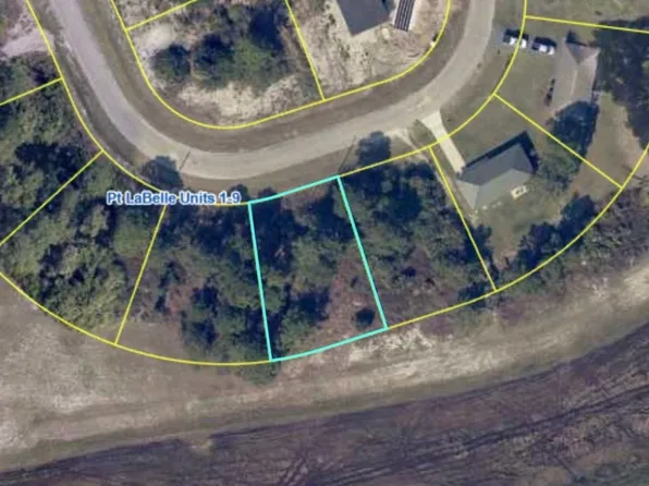 8031 Memory Cir, Labelle, FL 33935