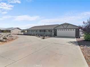 15375 Ramona Rd, Apple Valley, CA 92307