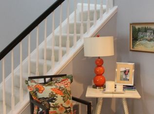 310 Hart Rd, Gaithersburg, MD 20878