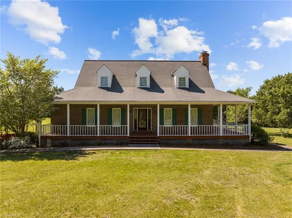 130 Deer Path, Summerfield, NC 27358