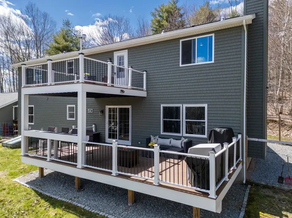 260 Pinnacle Road, Lyndeborough, NH 03082
