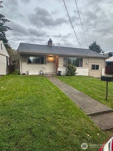 9224 36th Avenue S, Seattle, WA, 98118