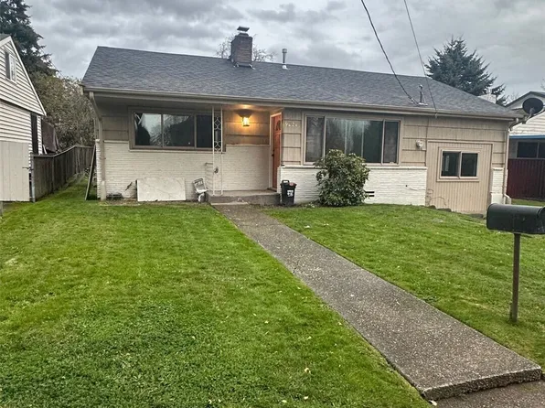 9224 36th Avenue S, Seattle, WA 98118