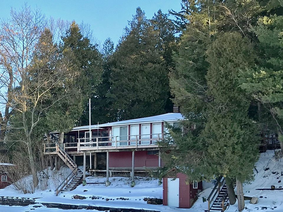 lower cottage