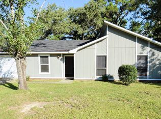 4613 Turquoise Rd, Fayetteville, NC 28311