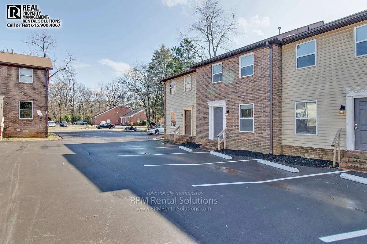 Building Photo - 1550 Elrod St
