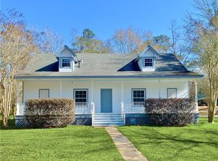 213 Scotchpine Dr, Mandeville, LA 70471