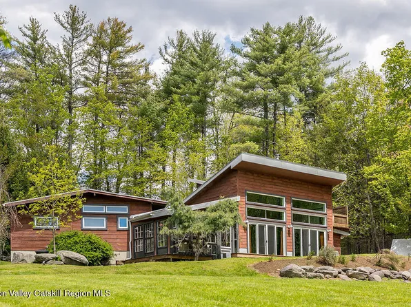 36 Summers Lane, Woodstock, NY 12498