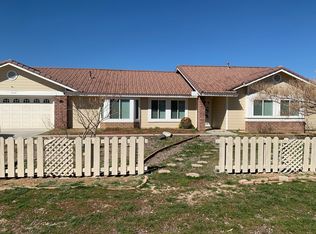 13458 Cuyamaca Rd, Apple Valley, CA 92308