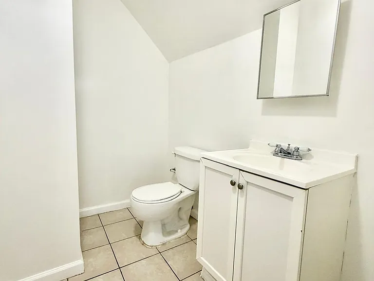 269 Norton St #AA3 — Photo 5
