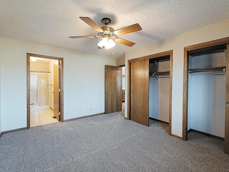 3222 S 51st Pl — Photo 15
