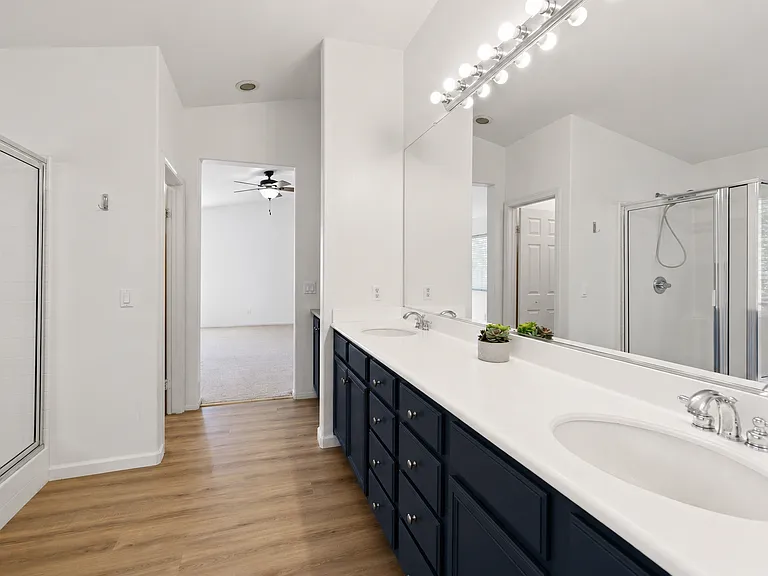 23764 Cloverleaf Way — Photo 27