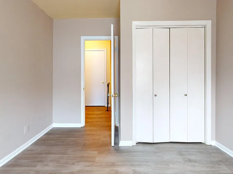 6008 Chestnut Hollow Ct — Photo 31