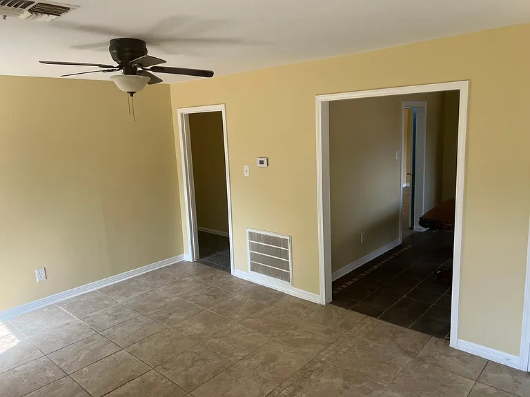 310 Boehm Cir — Photo 4