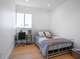 1600 West 35th Street, Los Angeles, CA 90018
