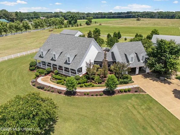 1646 Valentine Rd, Holly Springs, MS 38635