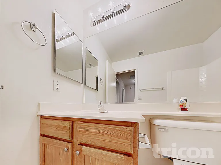 25683 W Saint Kateri Dr — Photo 16