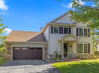 639 Vista Dr, Oswego, IL 60543