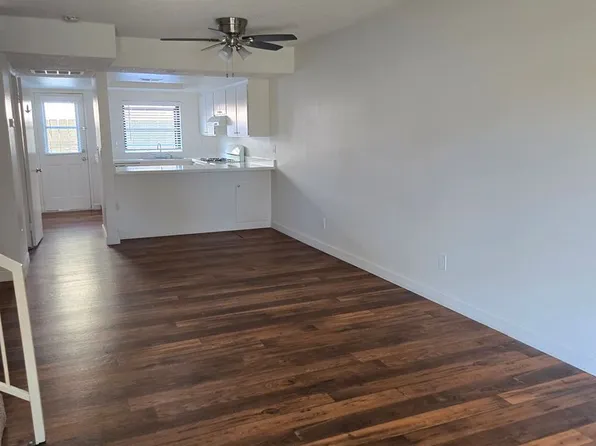 Vista La Mesa Apartments