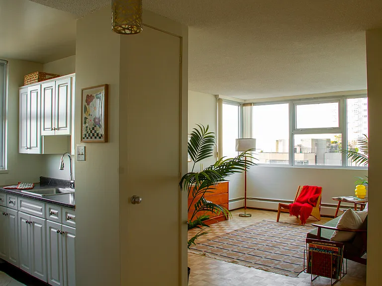 1225 Cardero St — Photo 23