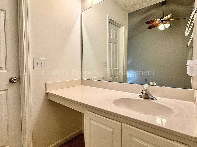 7408 Bluestone Ct — Photo 26