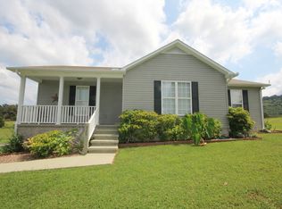 725 Green Valley Circle, Livingston, TN 38570