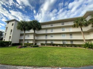 441 Quail Forest Blvd APT A401, Naples, FL 34105