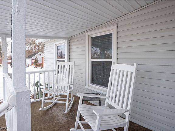 2nd image of 8242-8244 Navarre Rd SW