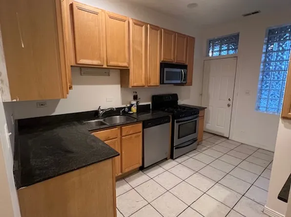 5423 S Michigan Ave #1, Chicago, IL 60615